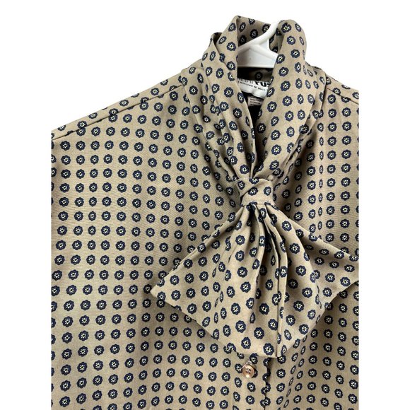 Vintage High Neck Bow Blouse Secretary Shirt Large Geometric Medallion - Picture 2 of 5